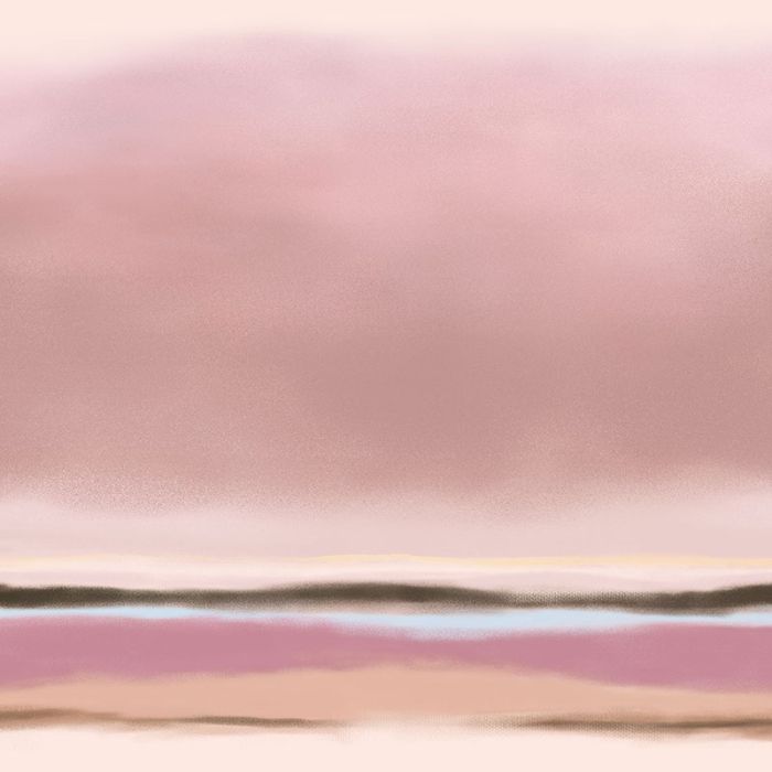 318070