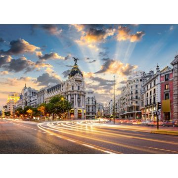 Digitaldruck-Tapete Gran Via livingwalls (1031953)
