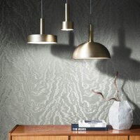 Vliestapete in schimmernder Marmoroptik silber...