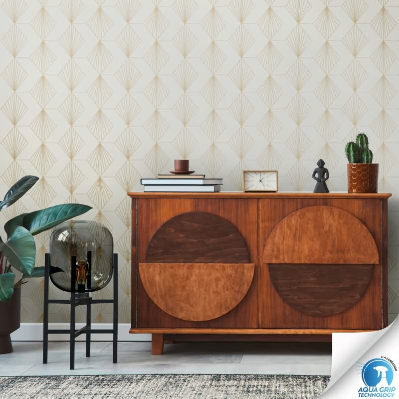 Vorgekleisterte Art-Déco-Tapete Weiß Gold - Vliestapete mit geometrischem Muster (KG-172825)