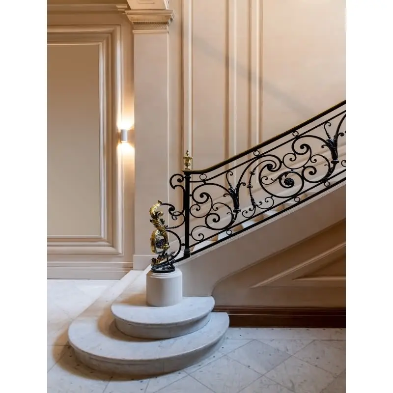 Fototapete Treppenhaus klassisch Beige - Vliestapete mit Architekturmotiv - Wanddekoration elegant livingwalls (KG-174675)