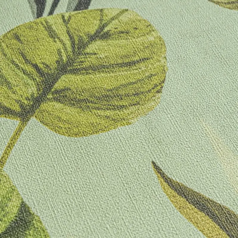 Tropische Tapete mit großflächigem Blattmotiv in Grüntönen auf mintgrünem Grund livingwalls (KG-175226)