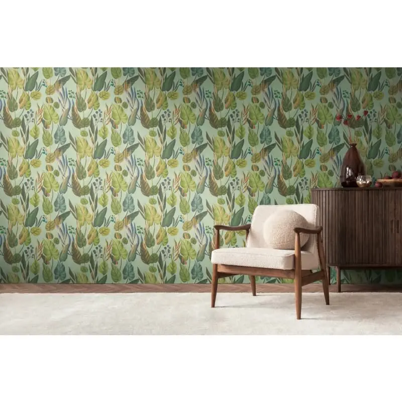 Tropische Tapete mit großflächigem Blattmotiv in Grüntönen auf mintgrünem Grund livingwalls (KG-175226)