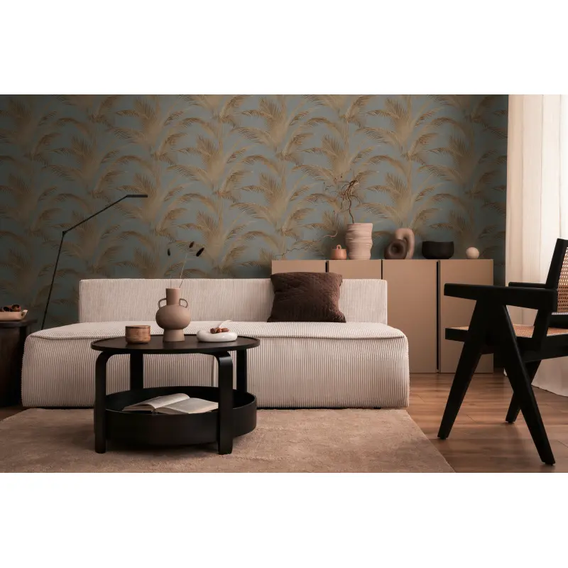 Vliestapete mit Palmenblättern in Braun auf grauem Hintergrund (KG-175893)