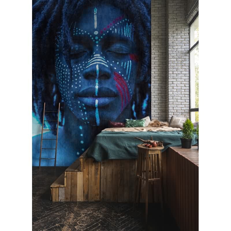 Mikala Designerwerkstatt - Blau & Rot, Bordeaux, Weißiger menschen-Motiv auf hochwertiger Vliestapete (KG-177256)