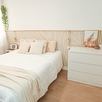 Tapete Holzpaneele Schlafzimmer hell